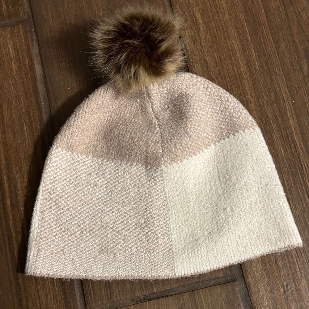 Christian Siriano Beige and White Knit Hat with Faux Fur Pom